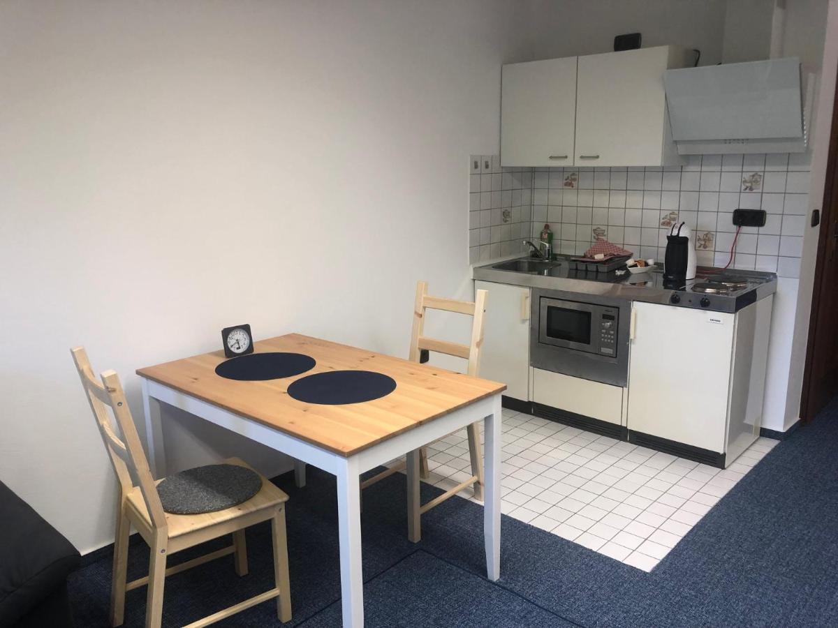 1-Zimmer Apartment, 45 Qm, Im Weinort Neustadt-Duttweiler Neustadt an der Weinstraße Esterno foto